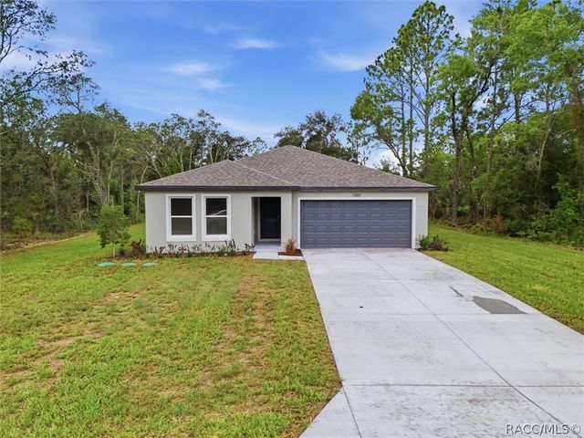 7982 N Susan Avenue, Dunnellon, FL 34433