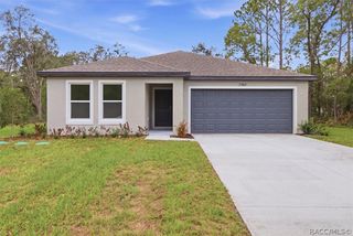 7982 N Susan Avenue, Dunnellon, FL 34433