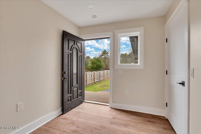 1422 Lake Avenue, Lake Luzerne, NY 12846