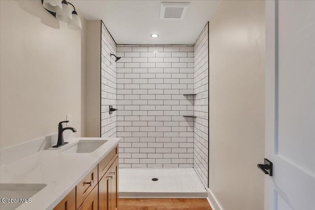 1422 Lake Avenue, Lake Luzerne, NY 12846