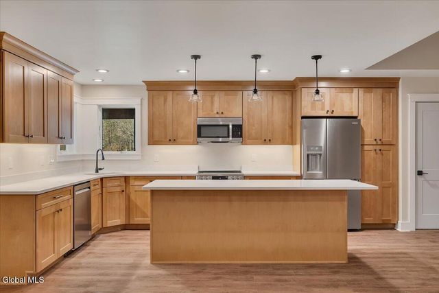 1422 Lake Avenue, Lake Luzerne, NY 12846