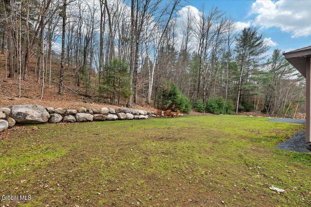 1422 Lake Avenue, Lake Luzerne, NY 12846