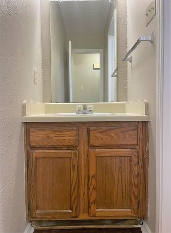 8518 Holly Street, Frisco, TX 75034