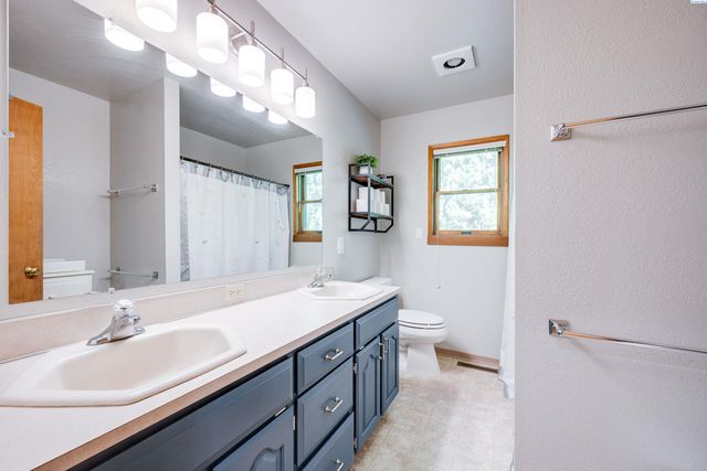 224 NW Sunrise Dr, Pullman, WA 99163