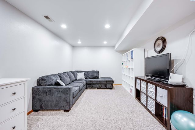 224 NW Sunrise Dr, Pullman, WA 99163