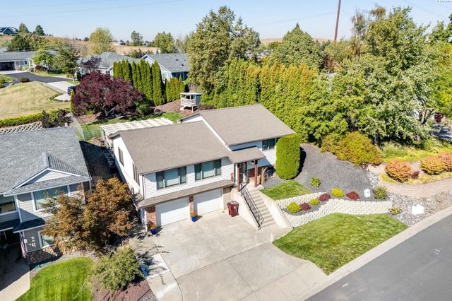 224 NW Sunrise Dr, Pullman, WA 99163