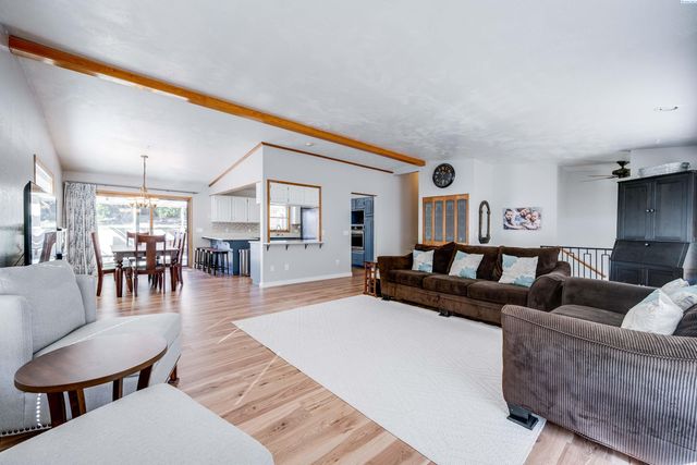 224 NW Sunrise Dr, Pullman, WA 99163