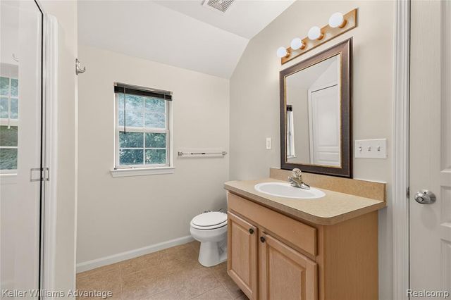 1360 Camden Street, Ferndale, MI 48220