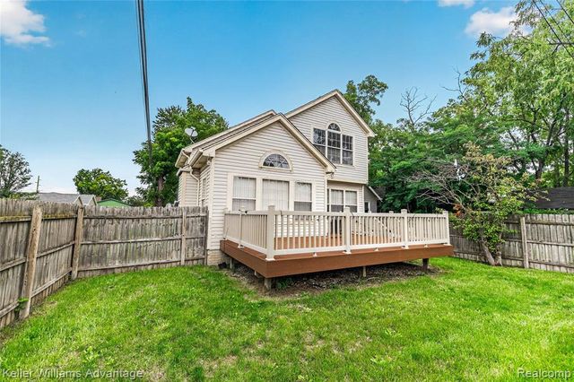 1360 Camden Street, Ferndale, MI 48220