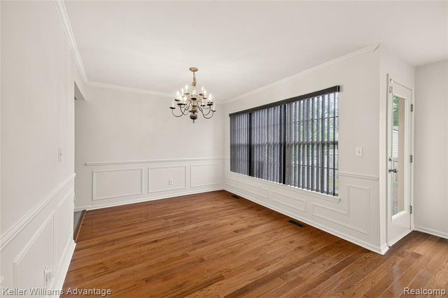 1360 Camden Street, Ferndale, MI 48220