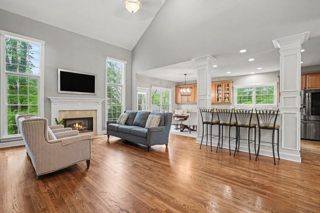 4512 Winfield Dr, Nashville, TN 37211