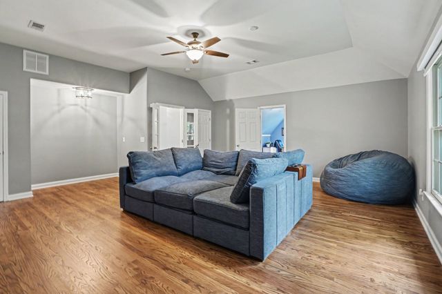 4512 Winfield Dr, Nashville, TN 37211