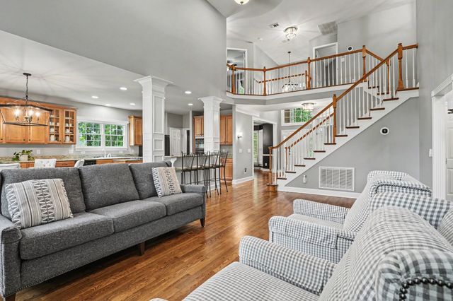 4512 Winfield Dr, Nashville, TN 37211