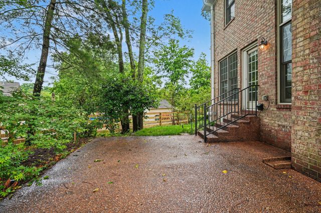 4512 Winfield Dr, Nashville, TN 37211