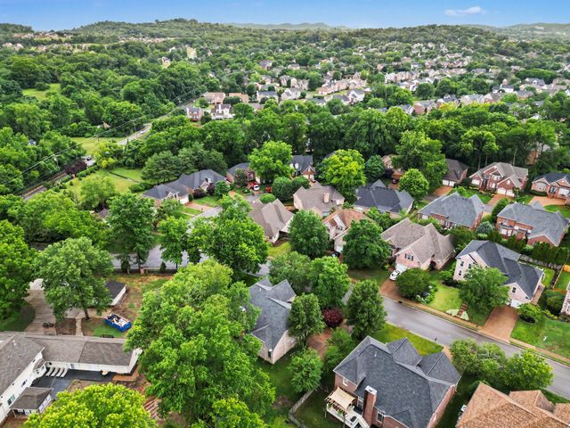 4512 Winfield Dr, Nashville, TN 37211