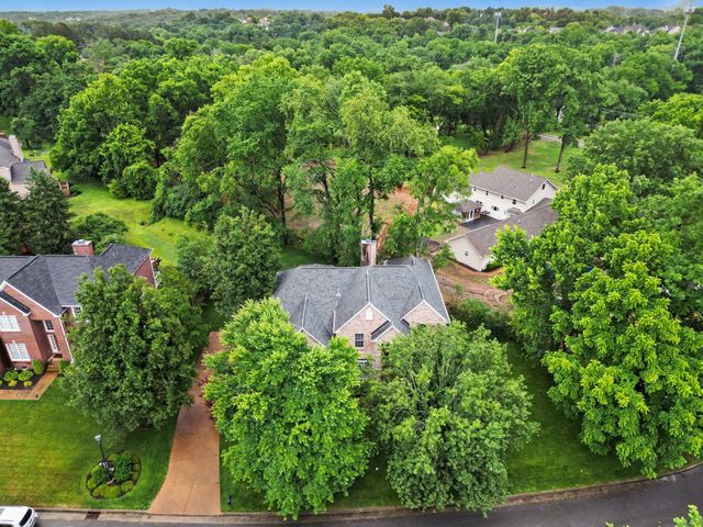 4512 Winfield Dr, Nashville, TN 37211