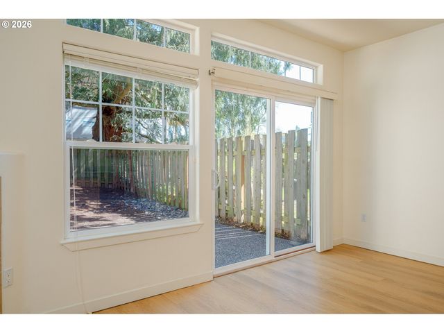 252 Nw ELEVEN MILE Ave, Gresham, OR 97030