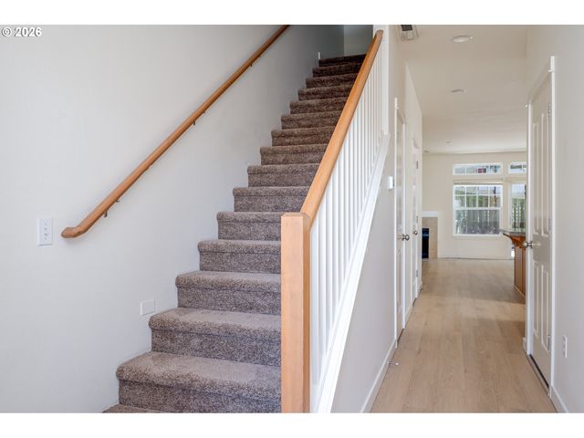 252 Nw ELEVEN MILE Ave, Gresham, OR 97030