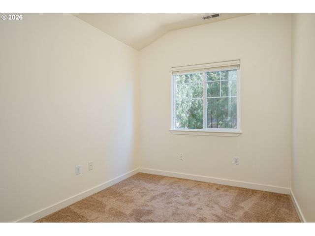 252 Nw ELEVEN MILE Ave, Gresham, OR 97030