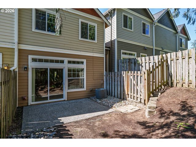 252 Nw ELEVEN MILE Ave, Gresham, OR 97030