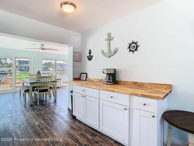 4984 Cedarbrook Lane, Hernando Beach, FL 34607