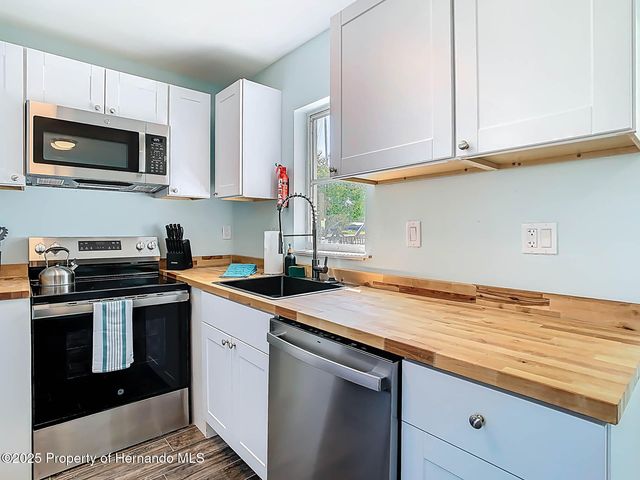 4984 Cedarbrook Lane, Hernando Beach, FL 34607