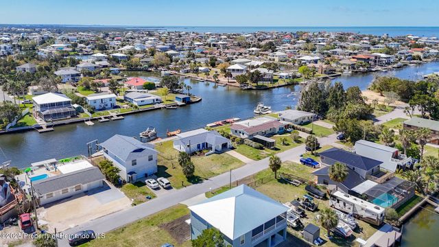 4984 Cedarbrook Lane, Hernando Beach, FL 34607