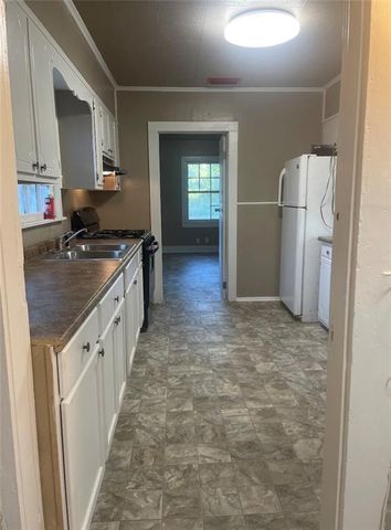 615 Mohawk Street, Mobile, AL 36606