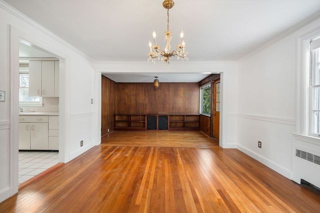 159 Payson Rd, Brookline, MA 02467
