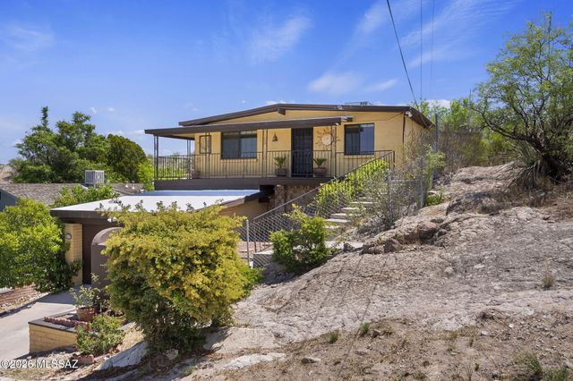 664 N Mercedes Street, Nogales, AZ 85621