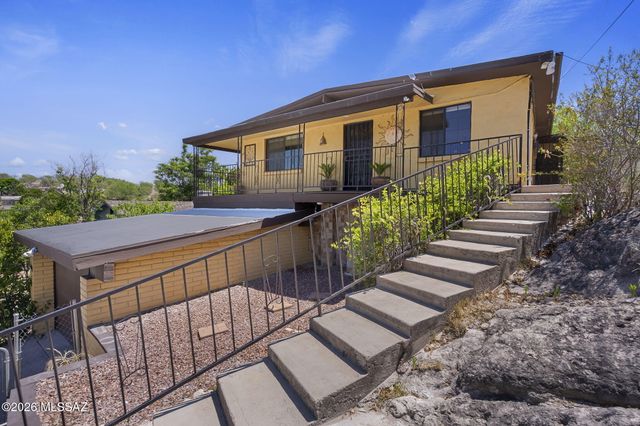 664 N Mercedes Street, Nogales, AZ 85621
