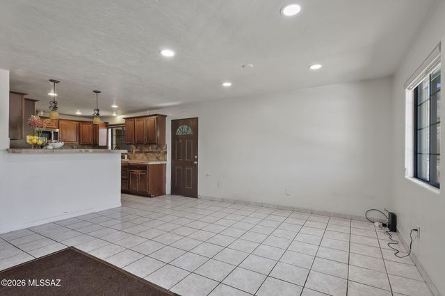 664 N Mercedes Street, Nogales, AZ 85621