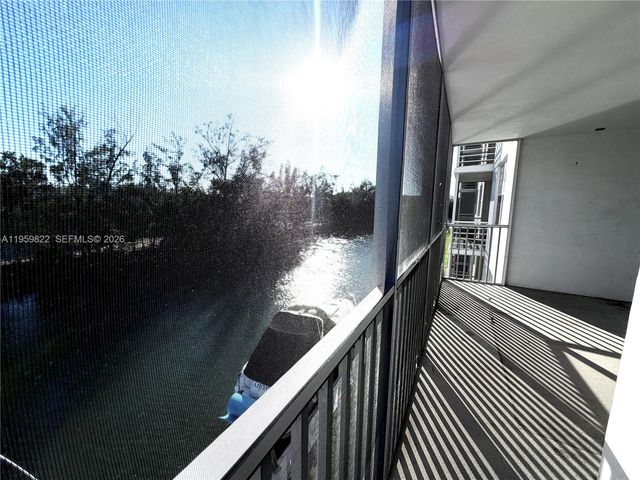 3660 NE 166th St 301 +40' Deeded Dock, North Miami Beach, FL 33160