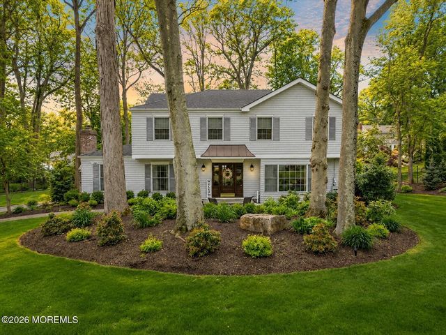 27 Fox Hill Road, Middletown, NJ 07748
