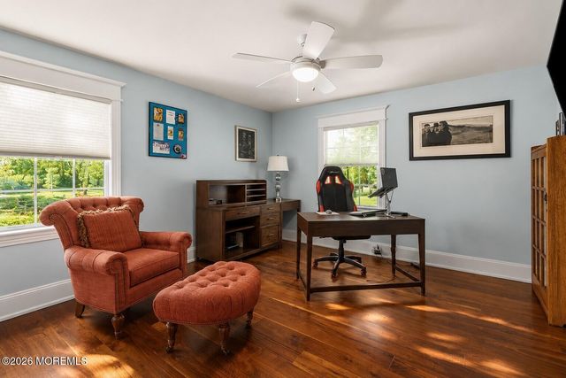 27 Fox Hill Road, Middletown, NJ 07748