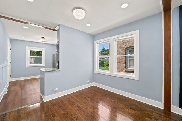 555 E 105th Street, Chicago, IL 60628