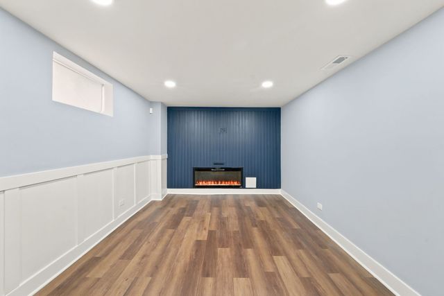 555 E 105th Street, Chicago, IL 60628