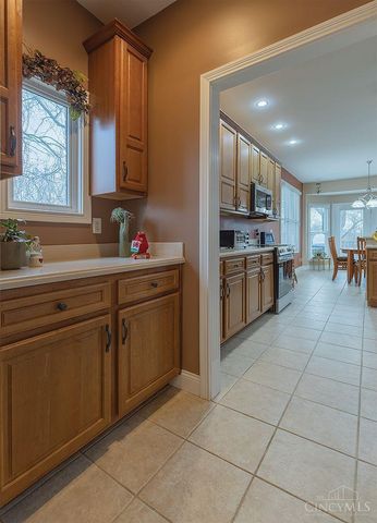 6097 Lovelace Drive, Fairfield Twp, OH 45011