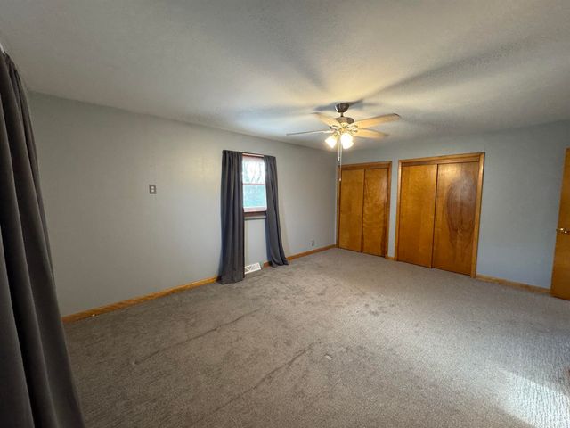 1607 Salzer, Charles City, IA 50616