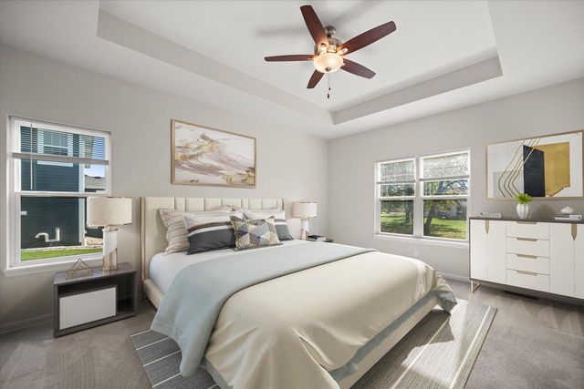 7911 W Oakwood WAY, Franklin, WI 53132