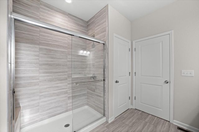 7911 W Oakwood WAY, Franklin, WI 53132