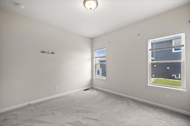 7911 W Oakwood WAY, Franklin, WI 53132