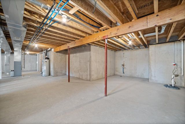 7911 W Oakwood WAY, Franklin, WI 53132