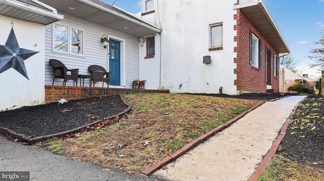 2538 SIEGRIST RD, Ronks, PA 17572