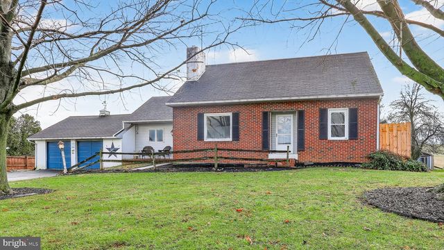 2538 SIEGRIST RD, Ronks, PA 17572
