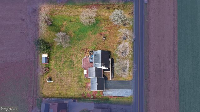 2538 SIEGRIST RD, Ronks, PA 17572