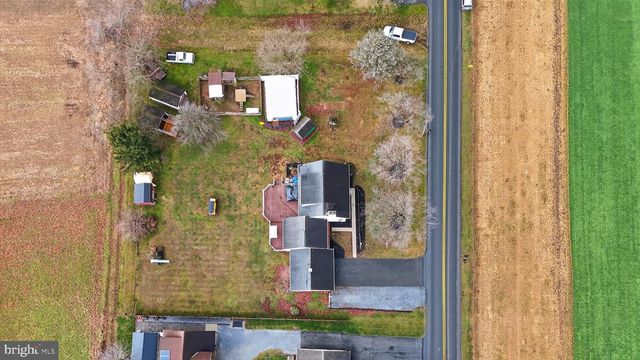 2538 SIEGRIST RD, Ronks, PA 17572