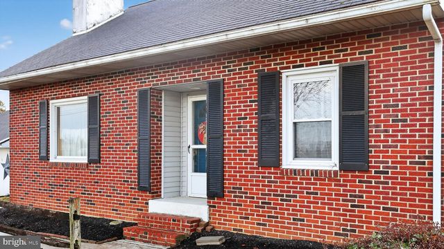 2538 SIEGRIST RD, Ronks, PA 17572