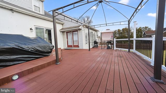 2538 SIEGRIST RD, Ronks, PA 17572