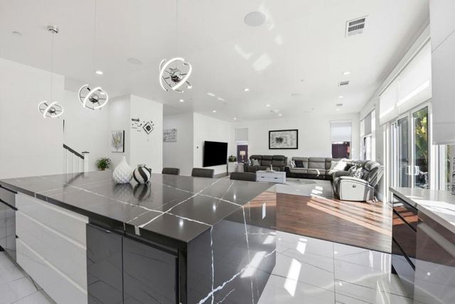 43141 Continental Drive, Fremont, CA 94538